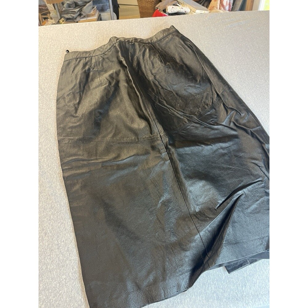 Venezia Black Leather Skirt Midi Women’s Size H4 Vintage